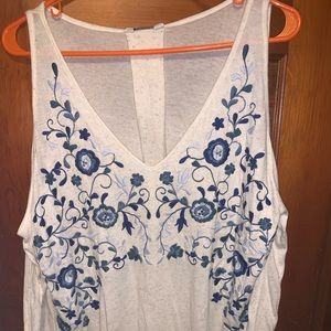 Lucky Cold Shoulder Top